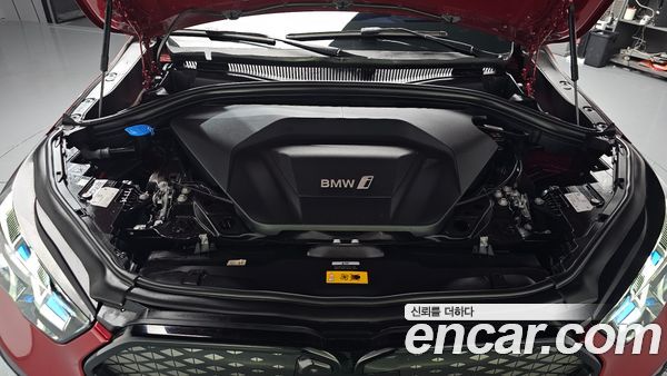 BMW iX2 2024, фото 5