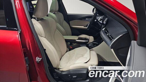 BMW iX2 2024, фото 15