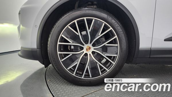 Porsche Macan 2025, фото 5