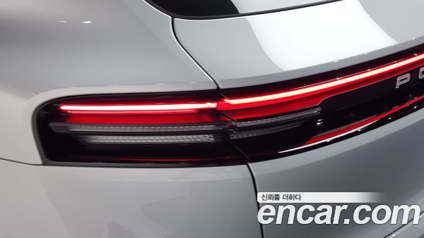 Porsche Macan 2025, фото 9
