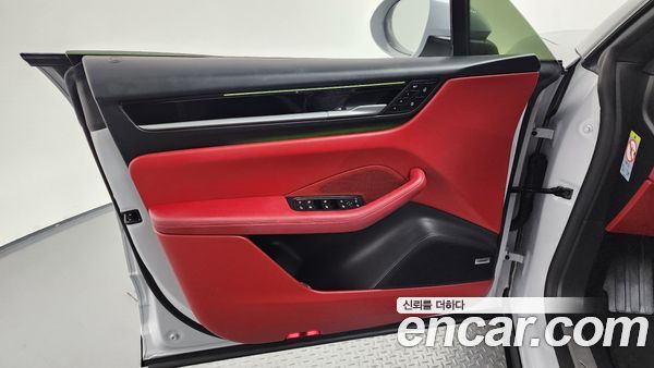 Porsche Macan 2025, фото 14