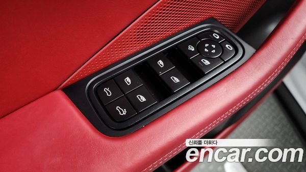Porsche Macan 2025, фото 29