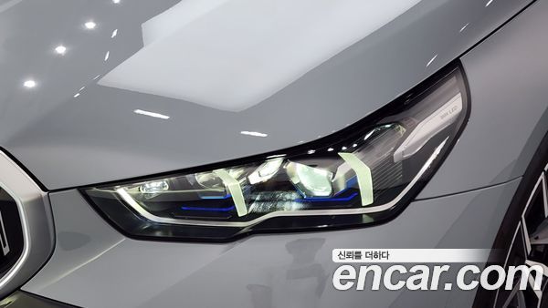 BMW 5 Series 2025, фото 7