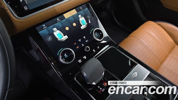 Land Rover Range Rover Velar 2023, фото 12