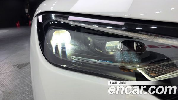 Mercedes-Benz EQE 2024, фото 8