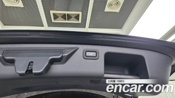 Land Rover Discovery Sport 2020, фото 31