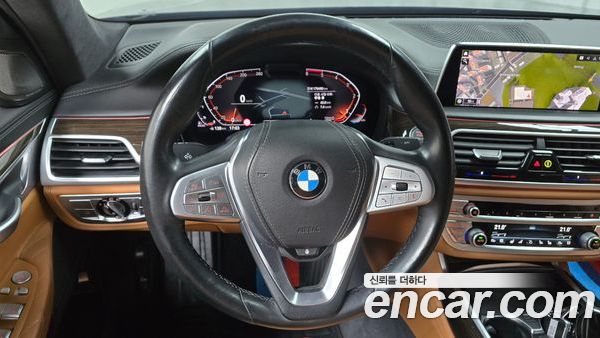 BMW 7 Series 2020, фото 17
