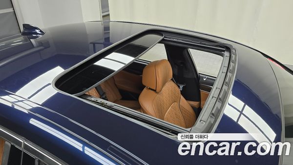 BMW 7 Series 2020, фото 23