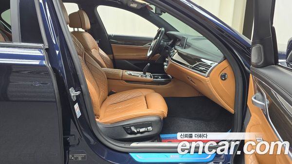 BMW 7 Series 2020, фото 15
