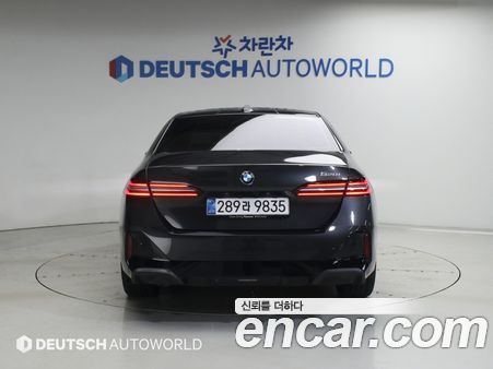 BMW 5 Series 2026, фото 4