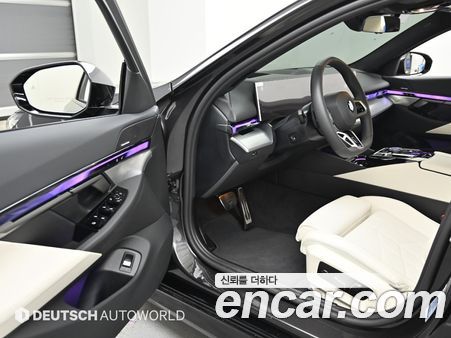 BMW 5 Series 2026, фото 11