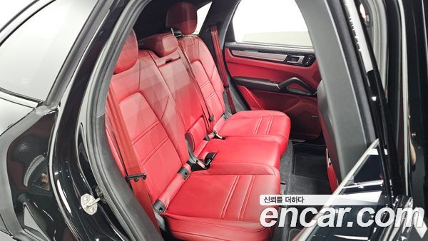 Porsche Cayenne 2023, фото 17