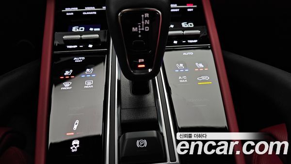 Porsche Cayenne 2023, фото 29