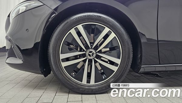 Mercedes-Benz A-Class 2021, фото 5