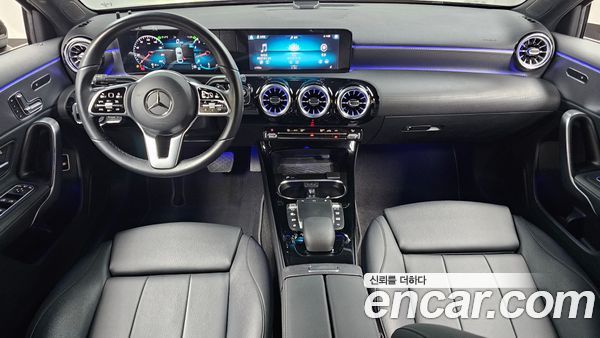 Mercedes-Benz A-Class 2021, фото 10