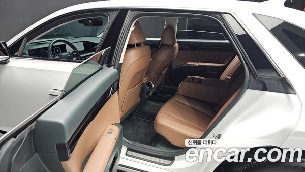 Hyundai Grandeur 2023, фото 18