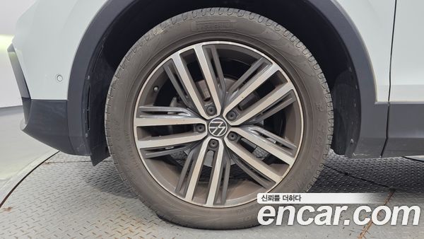 Volkswagen Tiguan 2023, фото 5