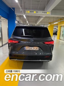 Toyota Sienna 2025, фото 4