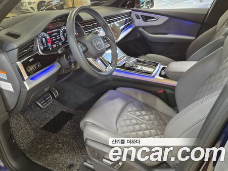 Audi Q7 2021, фото 14