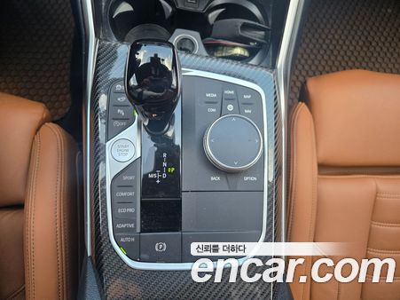 BMW 3 Series 2022, фото 9