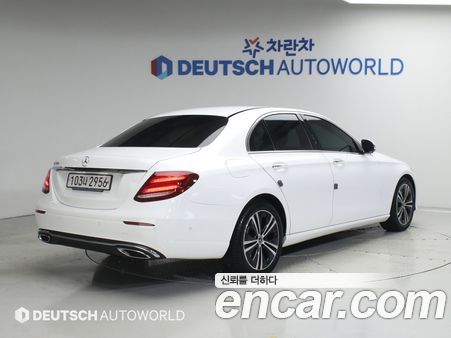 Mercedes-Benz E-Class 2020, фото 3