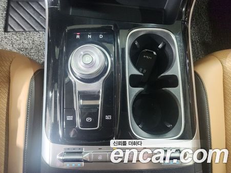 Kia Carnival 2022, фото 8