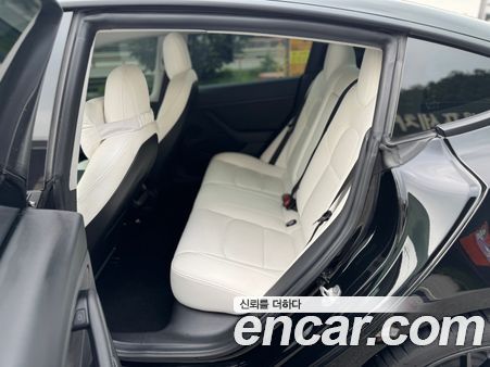 Tesla Model 3 2021, фото 10