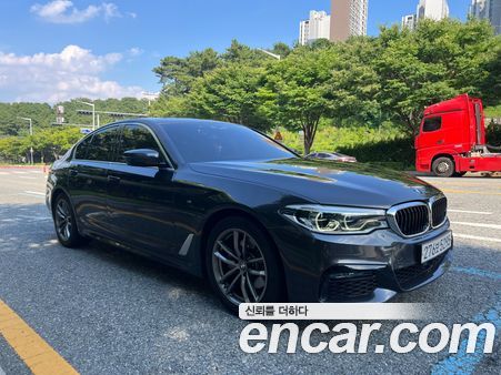 BMW 5 Series 2020, фото 2