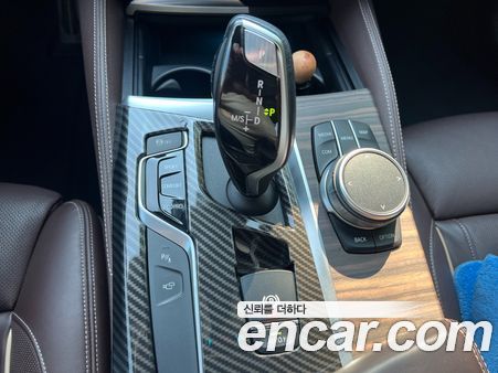 BMW 5 Series 2020, фото 15