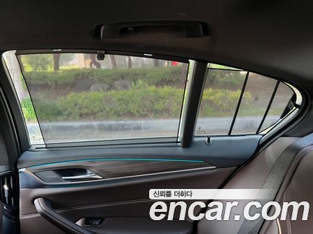 BMW 5 Series 2020, фото 18