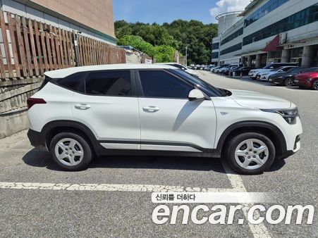 Kia Seltos 2022, фото 3