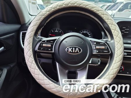 Kia Seltos 2022, фото 12