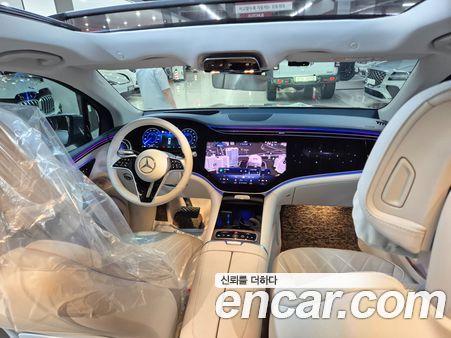 Mercedes-Benz EQS 2023, фото 9