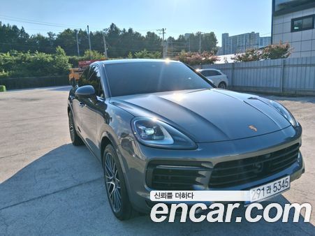 Porsche Cayenne 2022, фото 2