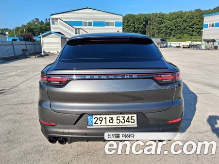 Porsche Cayenne 2022, фото 6