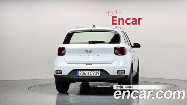 Hyundai Venue 2023, фото 4