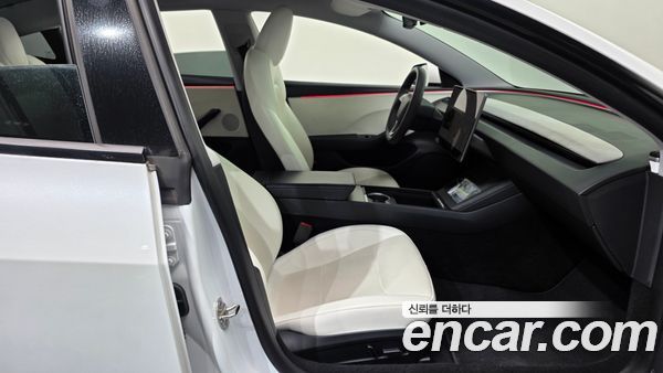 Tesla Model 3 2024, фото 17