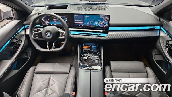 BMW 5 Series 2025, фото 10