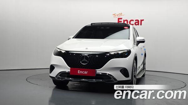 Mercedes-Benz EQE 2023, фото 3
