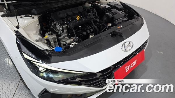 Hyundai Elantra 2021, фото 6