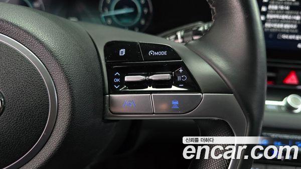 Hyundai Elantra 2021, фото 16