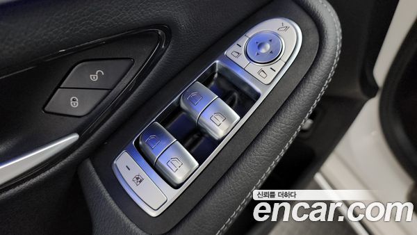 Mercedes-Benz C-Class 2021, фото 30