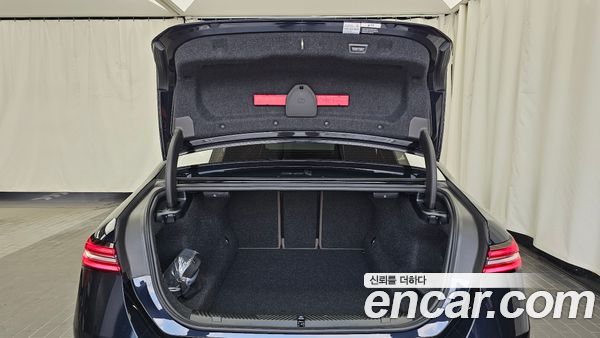 BMW 5 Series 2025, фото 20