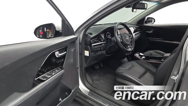 Kia Niro 2022, фото 13