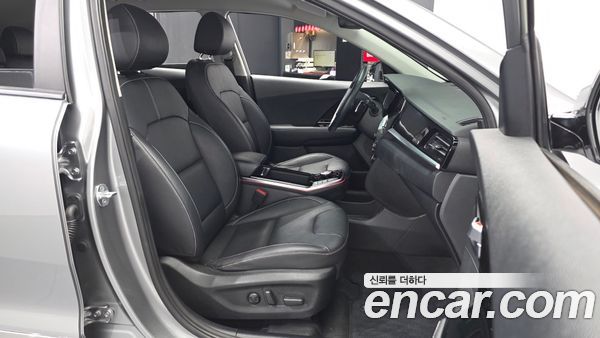 Kia Niro 2022, фото 17