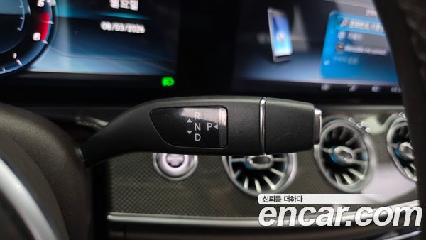 Mercedes-Benz CLS 2020, фото 12