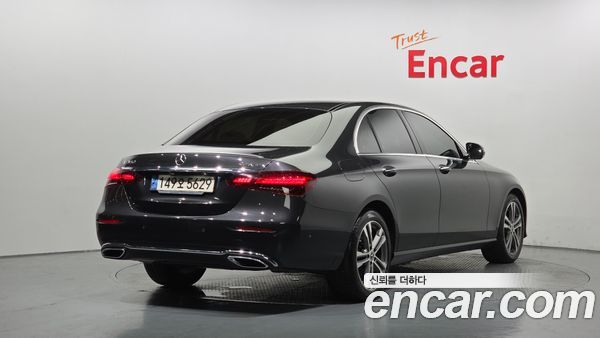 Mercedes-Benz E-Class 2021, фото 2