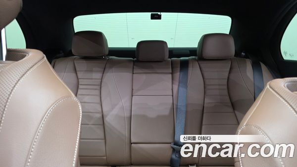 Mercedes-Benz E-Class 2021, фото 33