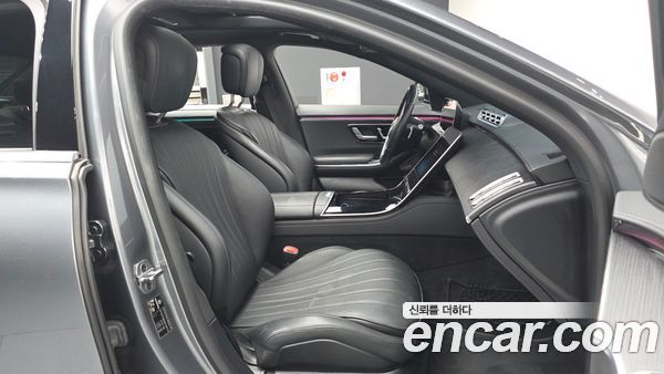 Mercedes-Benz S-Class 2022, фото 11