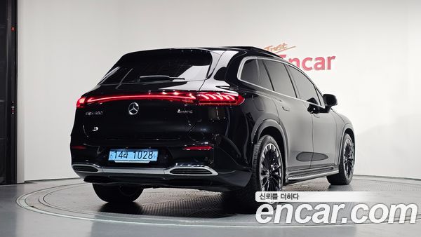 Mercedes-Benz EQS 2023, фото 2